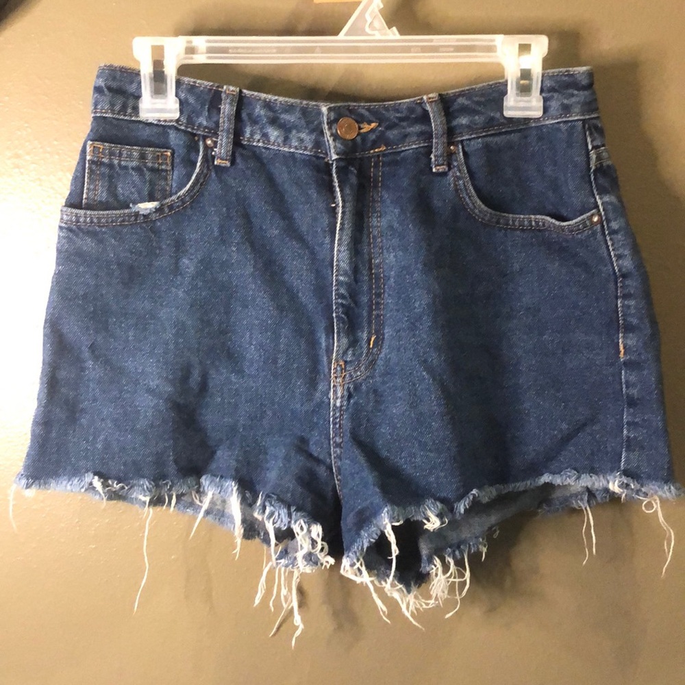 Perfect high rise shorts